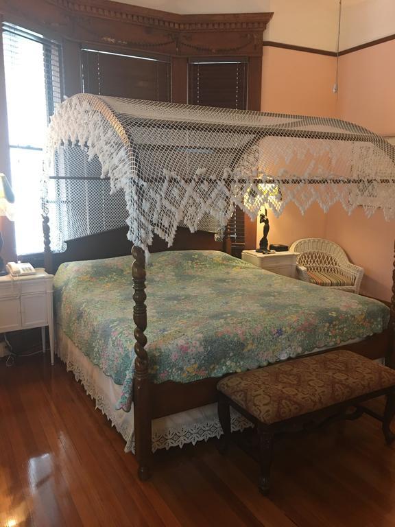 Amsterdam'S Curry Mansion Inn Key West Exterior photo