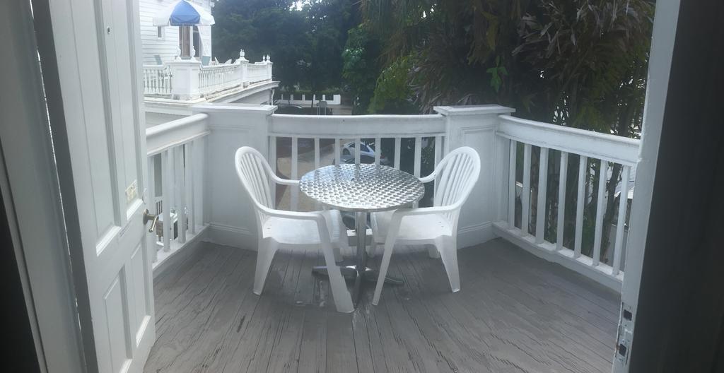 Amsterdam'S Curry Mansion Inn Key West Exterior photo